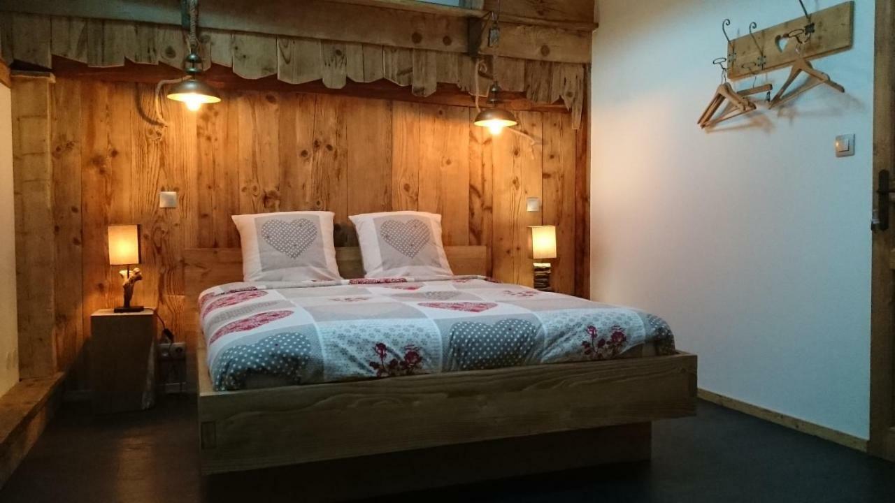 Ferme Familiale Chez Lili Βίλα Alex Εξωτερικό φωτογραφία